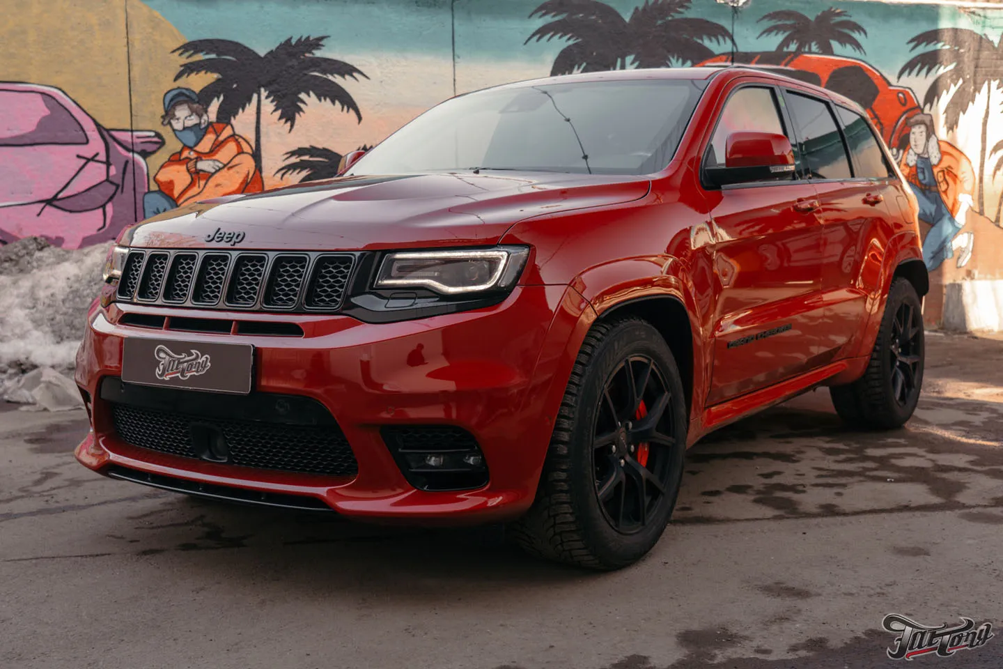 Ремонт и окрас двери на Jeep Grand Cherokee